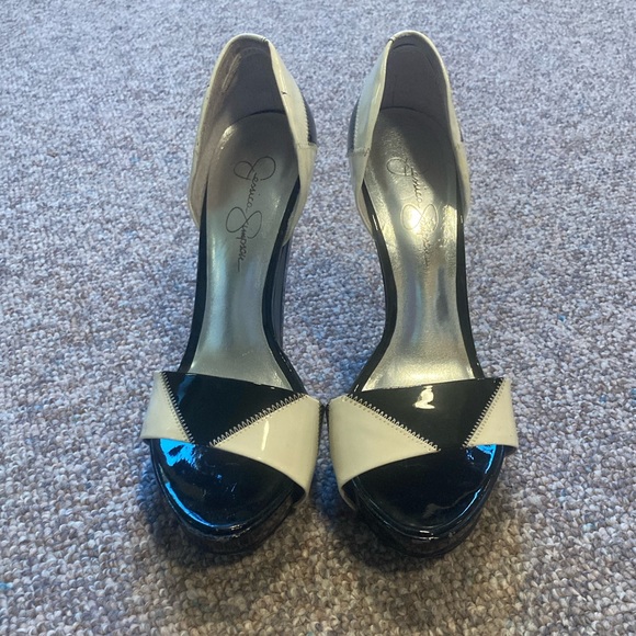 Black and white platform heels - Picture 2 of 9